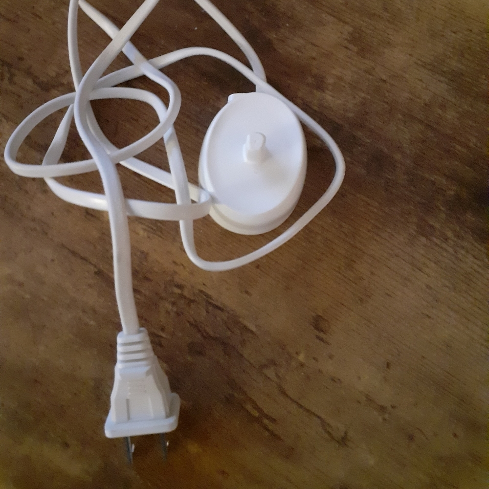 Braun electric toothbrush charger